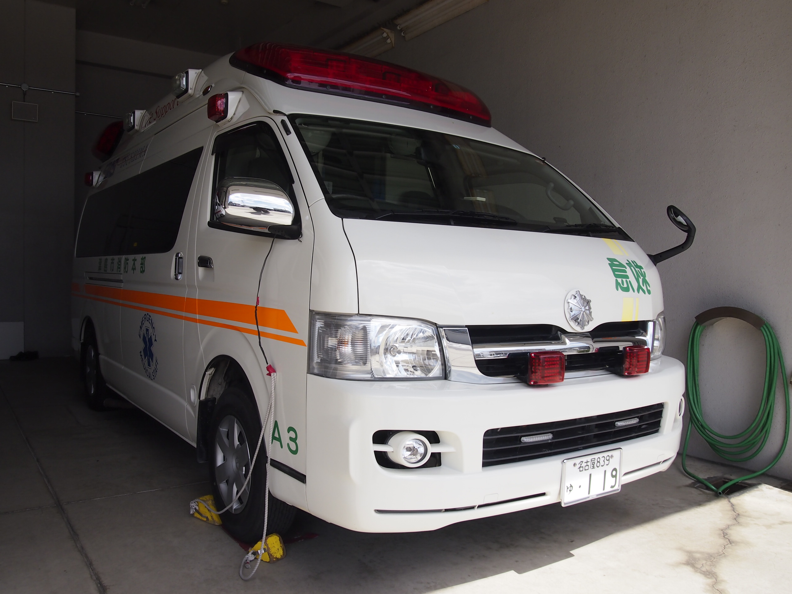 高規格救急自動車 3代目2型 ハイメディック / 津島市消防本部