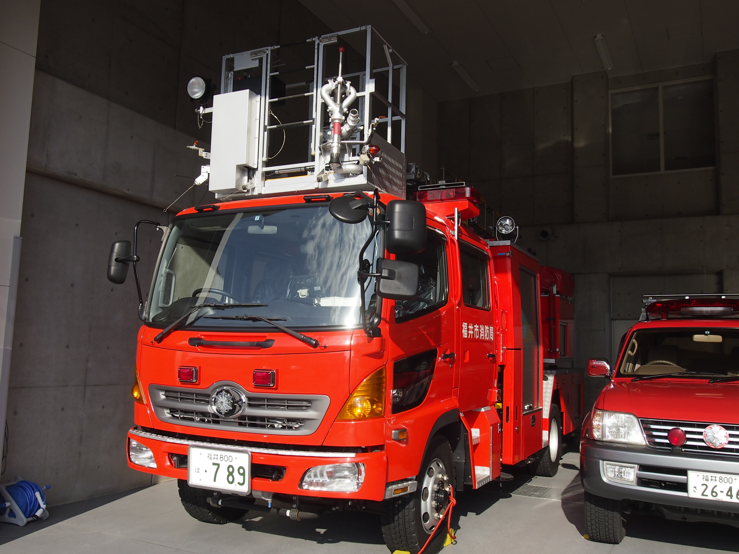 ［15M級］屈折はしご付消防自動車 / 福井市消防局 / 屈折１号車
