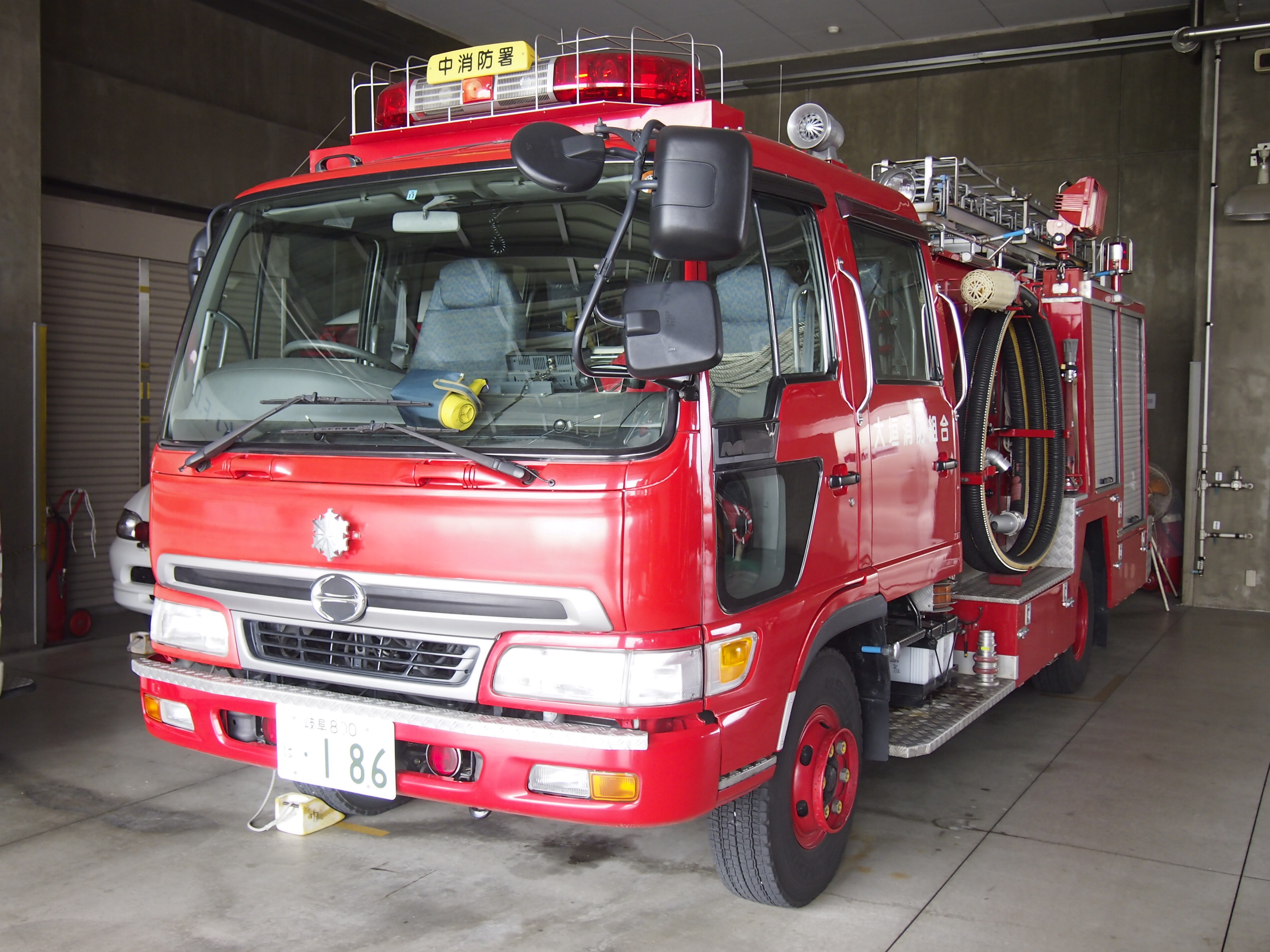 ［水-2型］水槽付消防ポンプ自動車 / 大垣消防組合消防本部