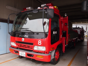 資機材搬送車
