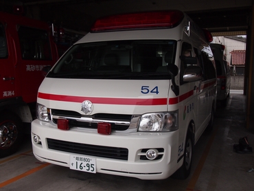 高規格救急自動車 ３代目２型 ハイメディック