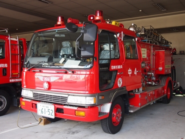 ［水１－Ｂ型］ 水槽付きポンプ車