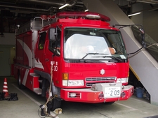 ［救２型］ 救助工作車