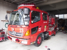 ［水１－Ａ型］ 水槽付きポンプ車