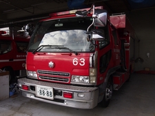 ［水１－Ａ型］ 水槽付きポンプ車