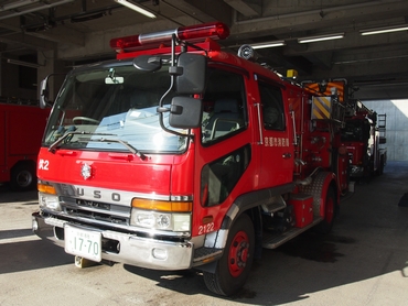 ［水１－Ａ型］ 水槽付きポンプ車