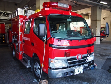 ［ＣＤ-１型］ 小型水槽付きポンプ車