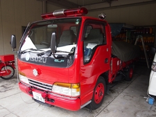 資機材搬送車