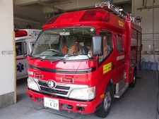 ［ＣＤ-１型型］ 小型水槽付きポンプ車