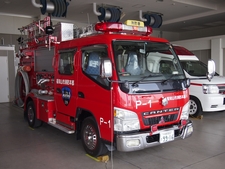 ［ＣＤ-１型］ 小型水槽付きポンプ車