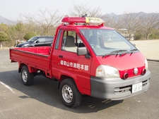 資機材搬送車