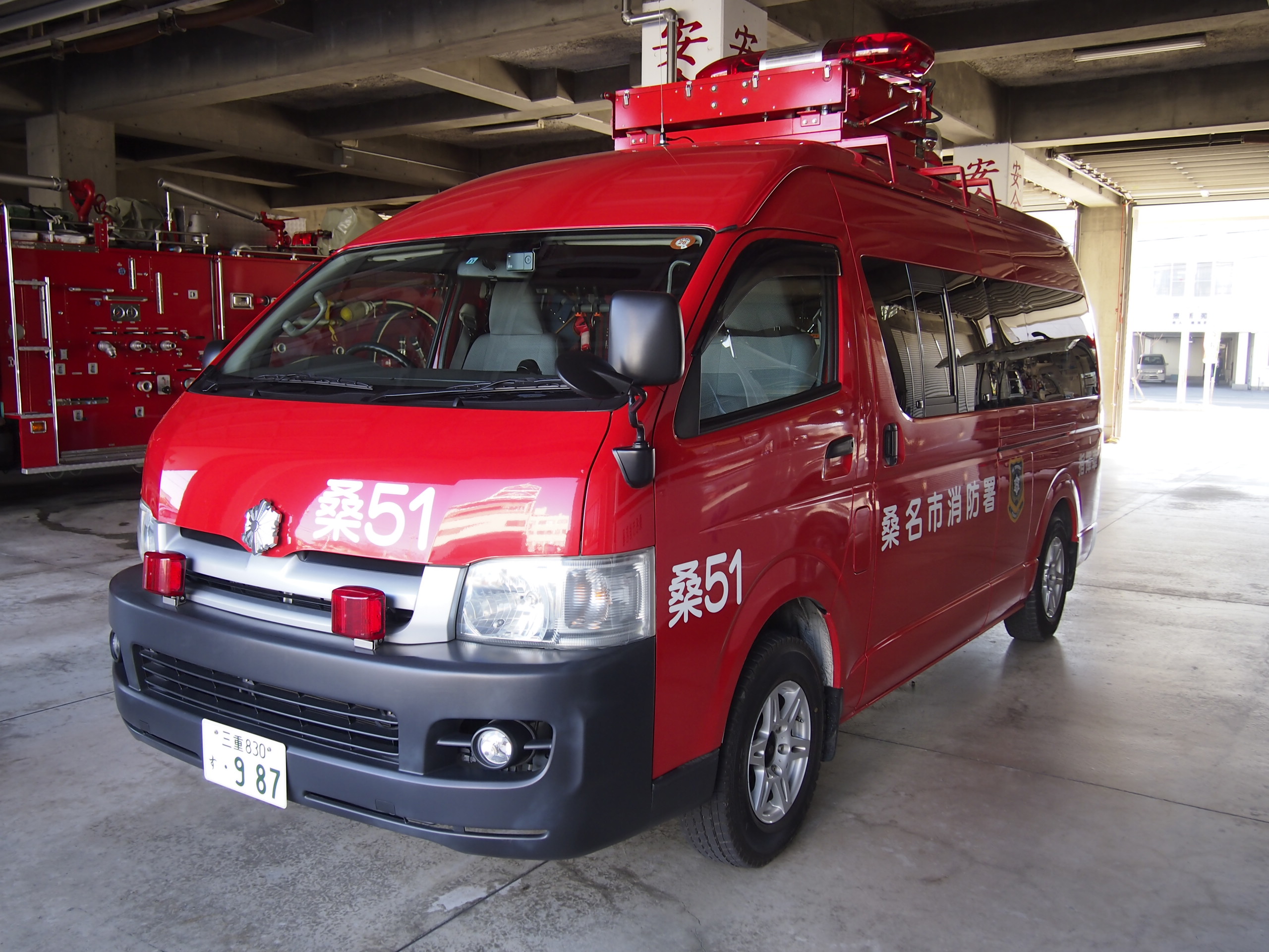 現場指揮車 / 桑名市消防本部