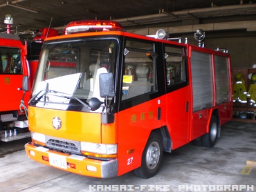 ［ＣＤ-１型］ 小型水槽付きポンプ車