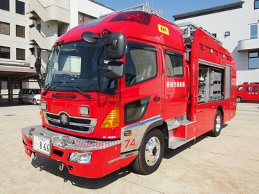 ［救３型］ 救助工作車