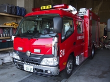 ［ＣＤ-１型］ 小型水槽付きポンプ車