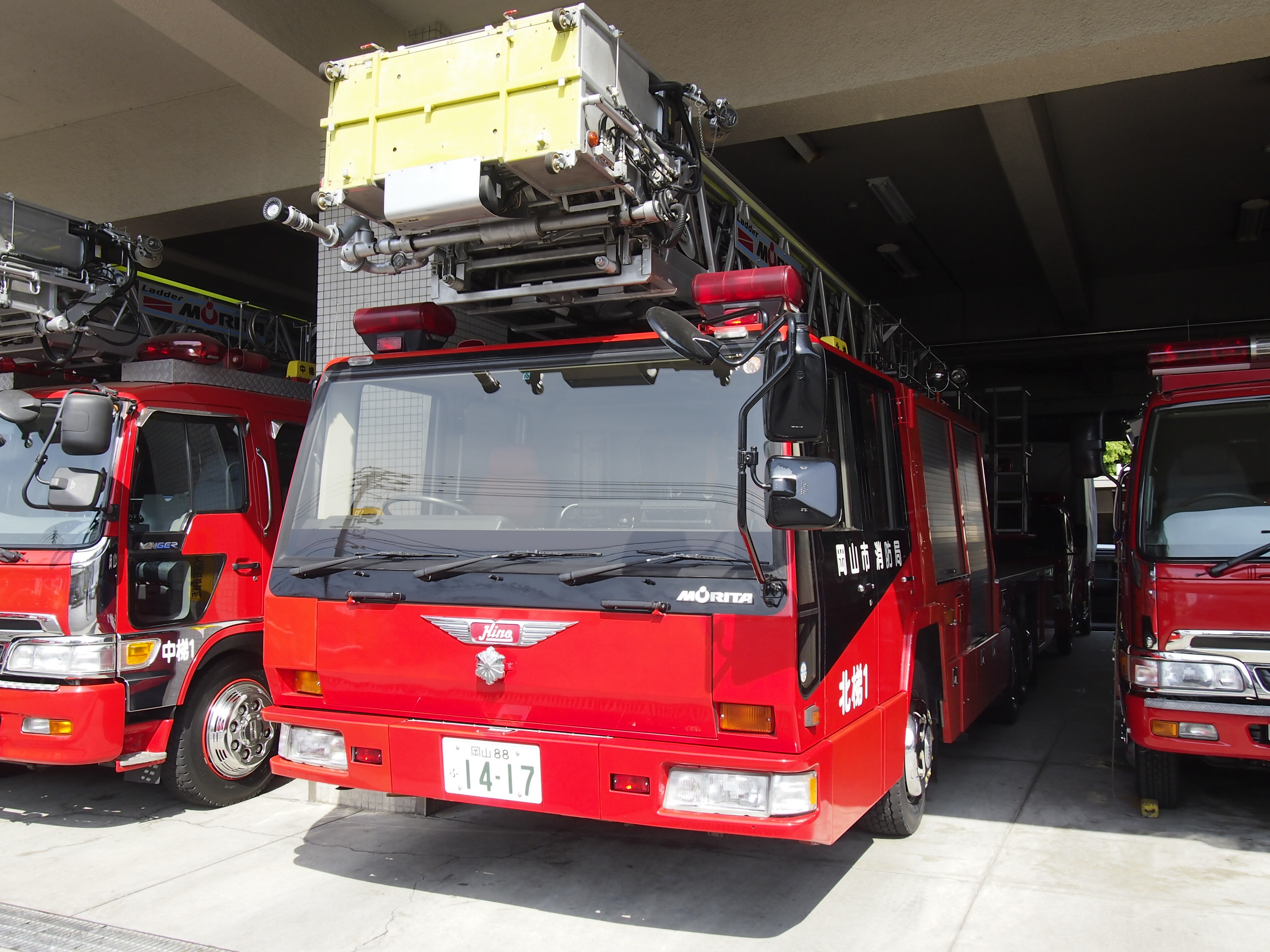 ［45M級］ はしご付消防自動車 / 岡山市消防局