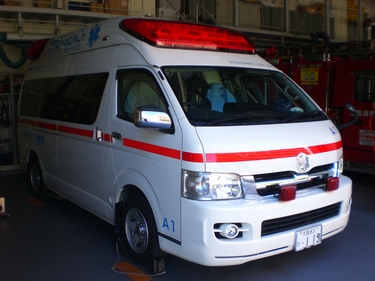 高規格救急自動車 ３代目２型 ハイメディック