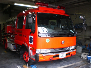 ［水１－Ａ型］ 水槽付きポンプ車