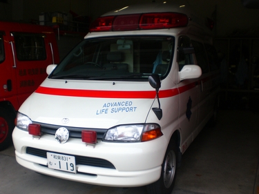 高規格救急自動車 ２代目 ハイメディック