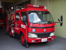 ［ＣＤ-１型］ 小型水槽付きポンプ車