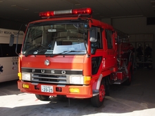 ［水１-Ａ型］ 水槽付きポンプ車