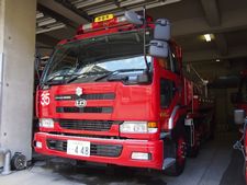 ［２型］ 小型動力ポンプ付き水槽車