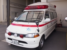 高規格救急自動車 ２代目 ハイメディック