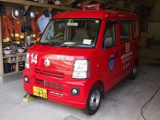 広報車