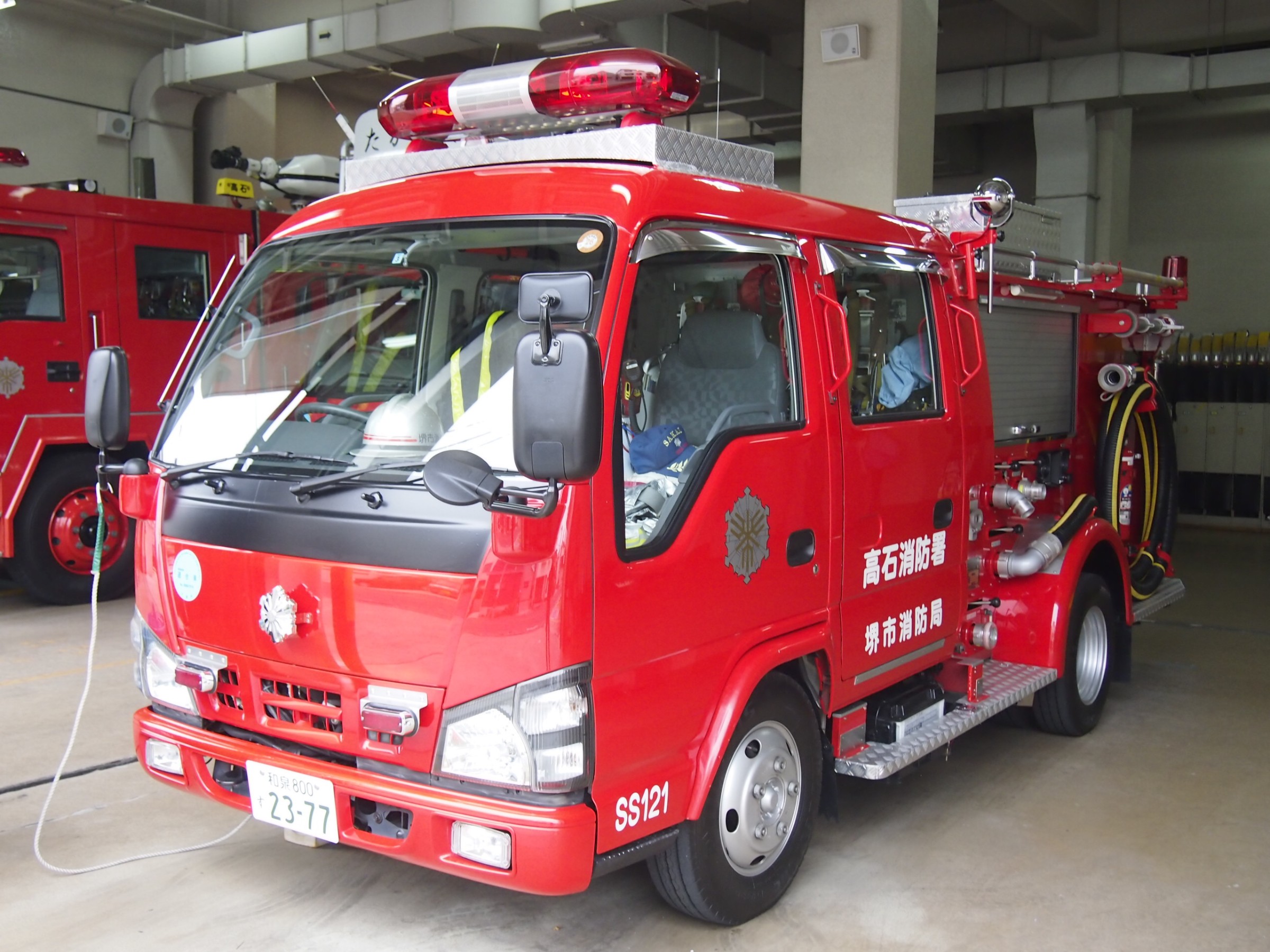 ［CD-1型］小型水槽付消防ポンプ自動車 / 堺市消防局 / 堺消121